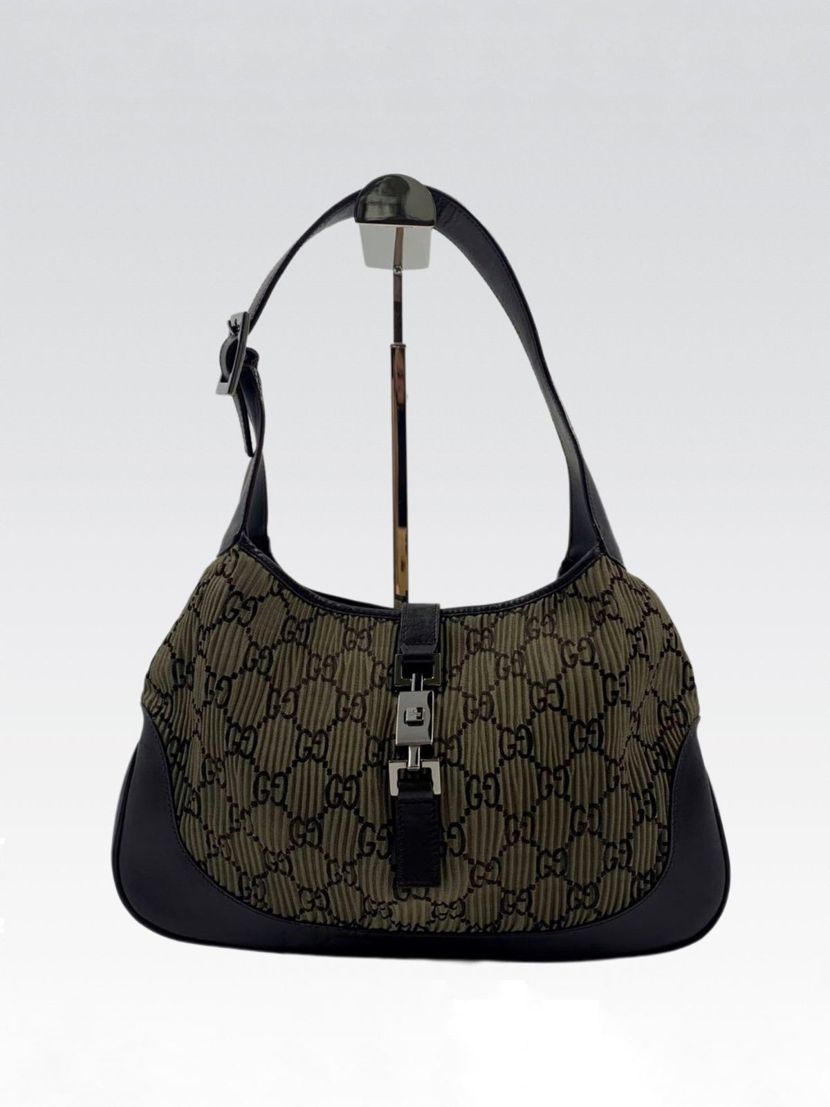 Gucci Jackie Medium in Pleated GG Monogram Canvas and Leather
