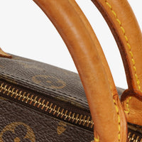 Louis Vuitton Speedy 30 Bag in Monogram Canvas