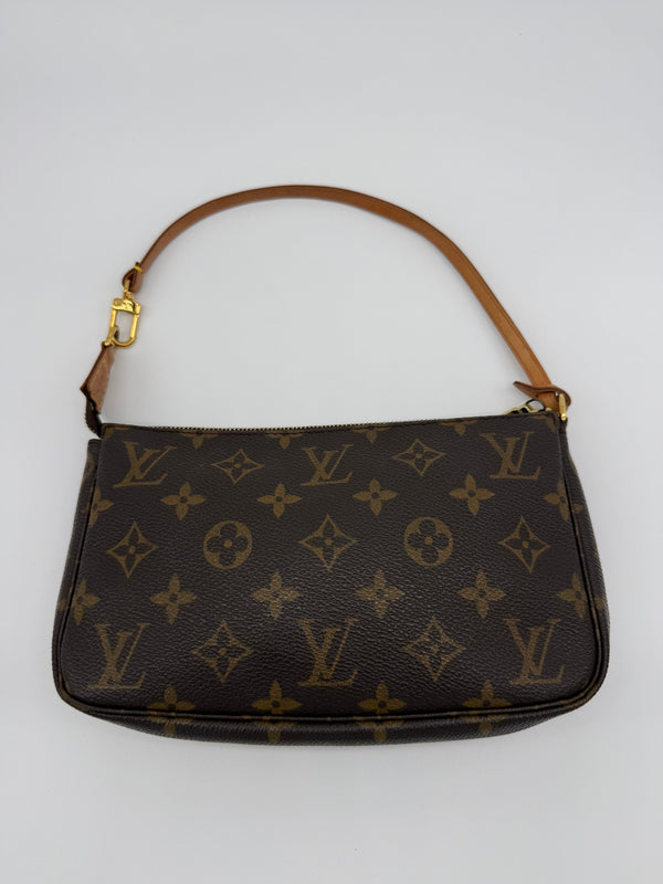 Louis Vuitton Pochette Accessoires Monogram