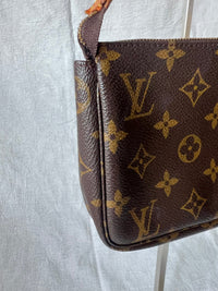 Louis Vuitton Pochette Accessoires