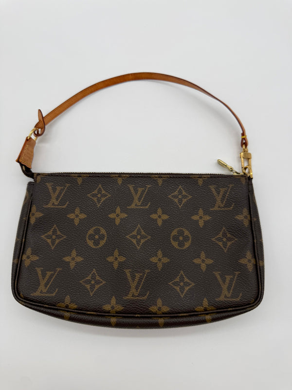 Louis Vuitton Pochette Accessoires