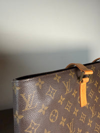 Louis Vuitton Luco Tote Monogram Canvas