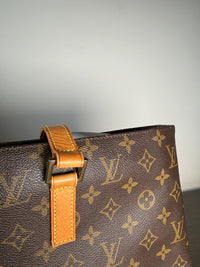 Louis Vuitton Luco Tote Monogram Canvas