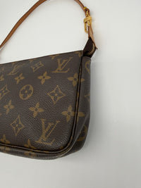 Louis Vuitton Pochette Accessoires Monogram