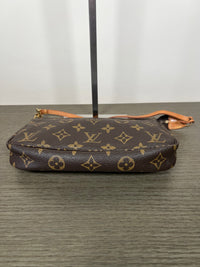 Louis Vuitton Pochette Accessoires - Original Model