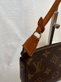 Louis Vuitton Pochette Accessoires Monogram Bag Original