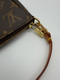Louis Vuitton Pochette Accessoires