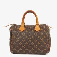 Louis Vuitton Speedy 25 Bag in Monogram Canvas