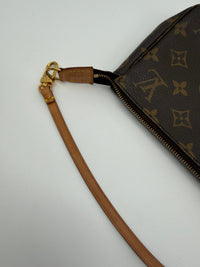 Louis Vuitton Pochette Accessoires Monogram